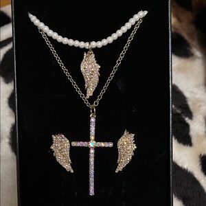 🩷🎀🤍🌸 HEIDI DAUS 3-PIECE SET🩷🎀🤍🌸